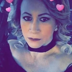 Meet your Posher, Lorena